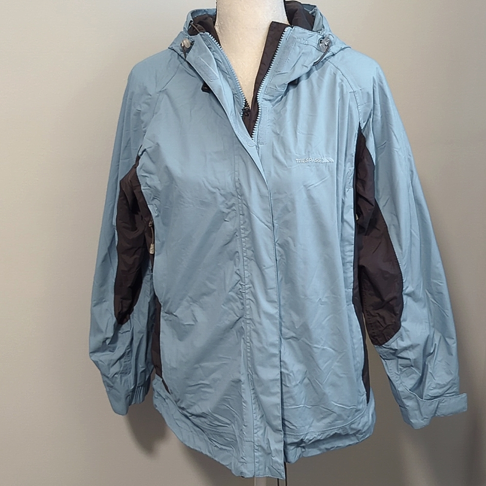 TRESPASS Outdoors or Ski Jacket / Large / Wind & Waterproof